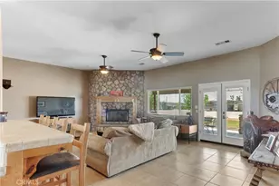 241 Vera Fern Dr, Bakersfield, CA 93308 - Photo 7