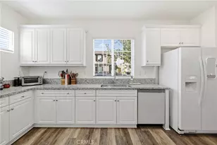 27471 Poppy Ct, Saugus, CA 91350 - Photo 11