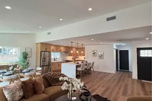 6902 Lasaine Ave, Lake Balboa, CA 91406 - Photo 7