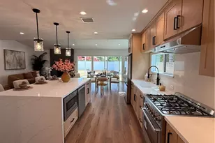 6902 Lasaine Ave, Lake Balboa, CA 91406 - Photo 13