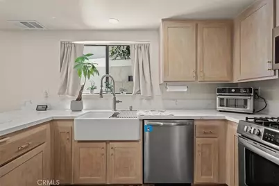 6613 Poppyview Drive, Oak Park, CA 91377 - Photo 15