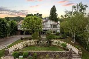 24923 Highspring, Newhall, CA 91321 - Photo 1