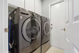 9734 Kentland, Chatsworth, CA 91311 - Photo 45