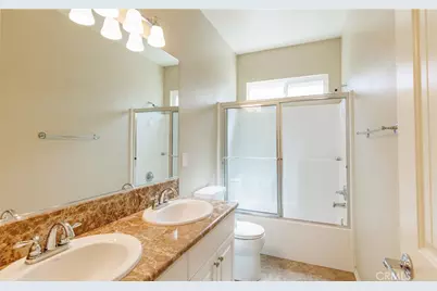 19122 Graham, Saugus, CA 91350 - Photo 53