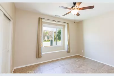 19122 Graham, Saugus, CA 91350 - Photo 49