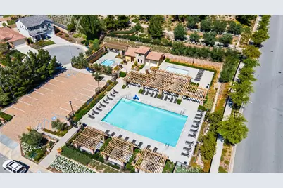 19122 Graham, Saugus, CA 91350 - Photo 65