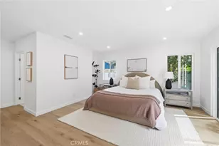 17420 Collins St, Encino, CA 91316 - Photo 15