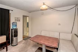 27440 Annette Jo Cir, Saugus, CA 91350 - Photo 11