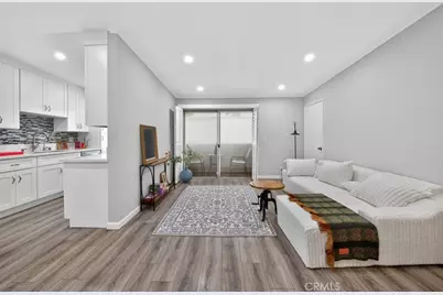 9950 Jordan Avenue #10, Chatsworth, CA 91311 - Photo 3