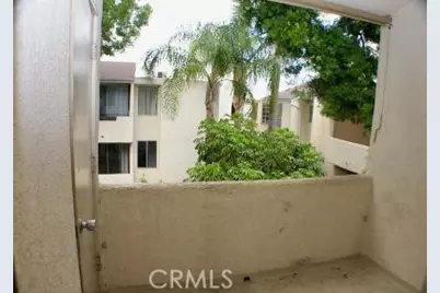 5325 Newcastle, Encino, CA 91316 - Photo 9