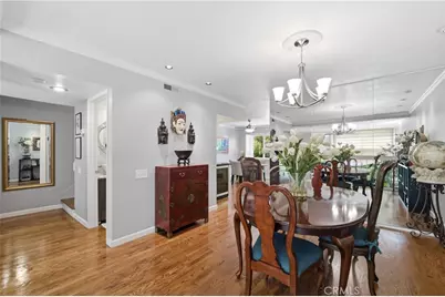 6225 Shoup Avenue #90, Woodland Hills, CA 91367 - Photo 7