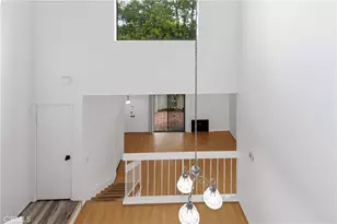 6121 Shoup, Woodland Hills, CA 91367 - Photo 13