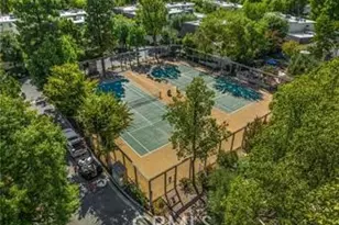 6121 Shoup, Woodland Hills, CA 91367 - Photo 33