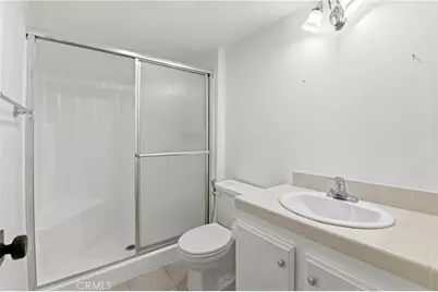 6121 Shoup #35, Woodland Hills, CA 91367 - Photo 19