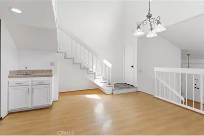 6121 Shoup #35, Woodland Hills, CA 91367 - Photo 11