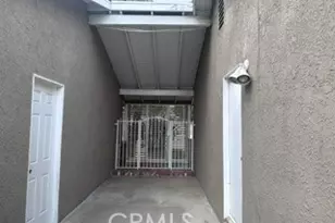 20326 Devonshire St, Chatsworth, CA 91311 - Photo 19