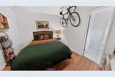 924 Irving Drive, Burbank, CA 91504 - Photo 17
