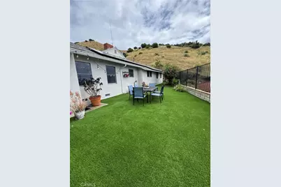 924 Irving Drive, Burbank, CA 91504 - Photo 21