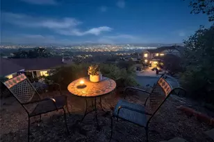 924 Irving Dr, Burbank, CA 91504 - Photo 27