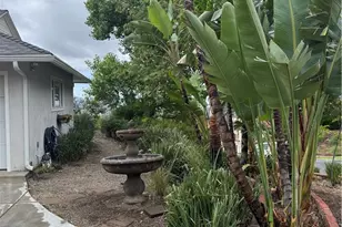 924 Irving Dr, Burbank, CA 91504 - Photo 13