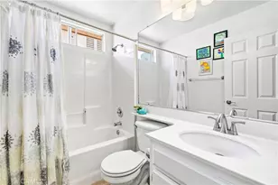 28033 Memory Ln, Valencia, CA 91354 - Photo 19