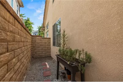 28033 Memory Lane, Valencia, CA 91354 - Photo 33