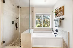 28033 Memory Ln, Valencia, CA 91354 - Photo 29