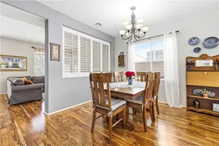 28033 Memory Ln, Valencia, CA 91354 - Photo 5