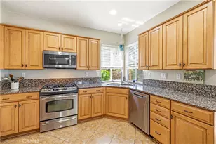 28033 Memory Ln, Valencia, CA 91354 - Photo 13