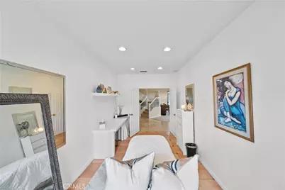 21634 Canyon Heights Circle, Saugus, CA 91390 - Photo 31