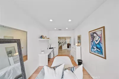 21634 Canyon Heights Circle, Saugus, CA 91390 - Photo 31