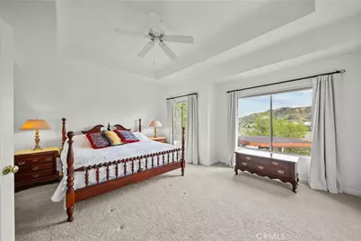 21634 Canyon Heights Circle, Saugus, CA 91390 - Photo 39