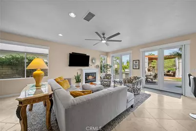 21634 Canyon Heights Circle, Saugus, CA 91390 - Photo 13