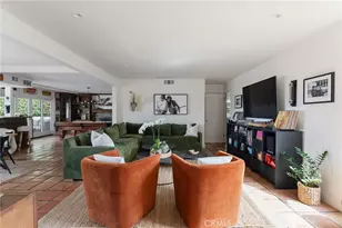 22717 De Kalb Dr, Calabasas, CA 91302 - Photo 13