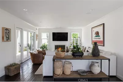 22717 De Kalb Drive, Calabasas, CA 91302 - Photo 9