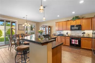 12512 Cheswolde Dr, Bakersfield, CA 93312 - Photo 19