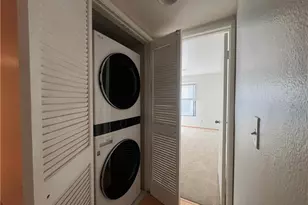 1940 N Highland, Los Angeles, CA 90068 - Photo 17