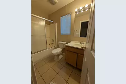 8531 Columbine Ave, California City, CA 93505 - Photo 9