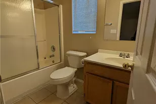 8531 Columbine Ave, California City, CA 93505 - Photo 9