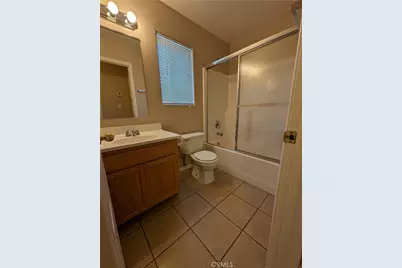 8531 Columbine Ave, California City, CA 93505 - Photo 11