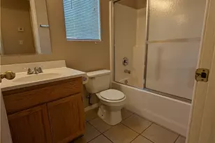 8531 Columbine Ave, California City, CA 93505 - Photo 11