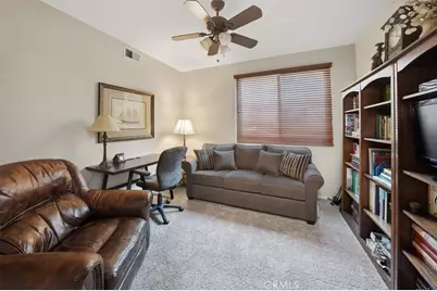 28855 Cedar Ridge Court, Saugus, CA 91390 - Photo 15