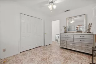 11337 Hayvenhurst, Granada Hills, CA 91344 - Photo 33