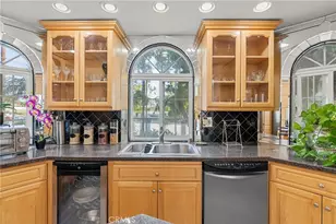 11337 Hayvenhurst, Granada Hills, CA 91344 - Photo 29