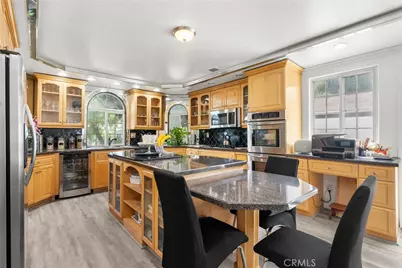 11337 Hayvenhurst, Granada Hills, CA 91344 - Photo 25