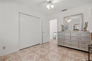 11337 Hayvenhurst, Granada Hills, CA 91344 - Photo 33