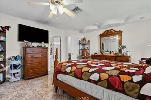 11337 Hayvenhurst, Granada Hills, CA 91344 - Photo 43