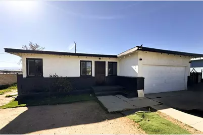 1866 E Avenue Q11, Palmdale, CA 93550 - Photo 1