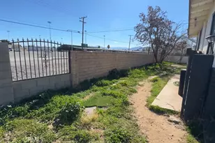 1866 E Ave Q11, Palmdale, CA 93550 - Photo 5