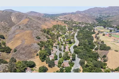 583 Calle De Las Ovejas, Oak Park, CA 91377 - Photo 27